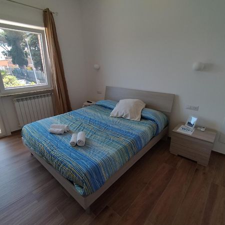 Ferienwohnung Viriamo House Roma Stadtviertel Stadtviertel Acilia Zimmer foto