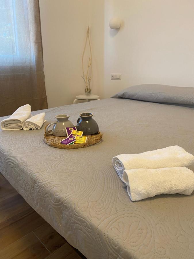 Ferienwohnung Viriamo House Roma Stadtviertel Stadtviertel Acilia Exterior foto