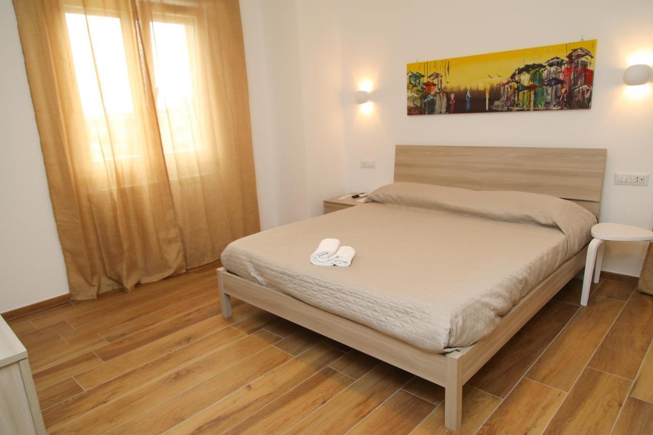Ferienwohnung Viriamo House Roma Stadtviertel Stadtviertel Acilia Exterior foto