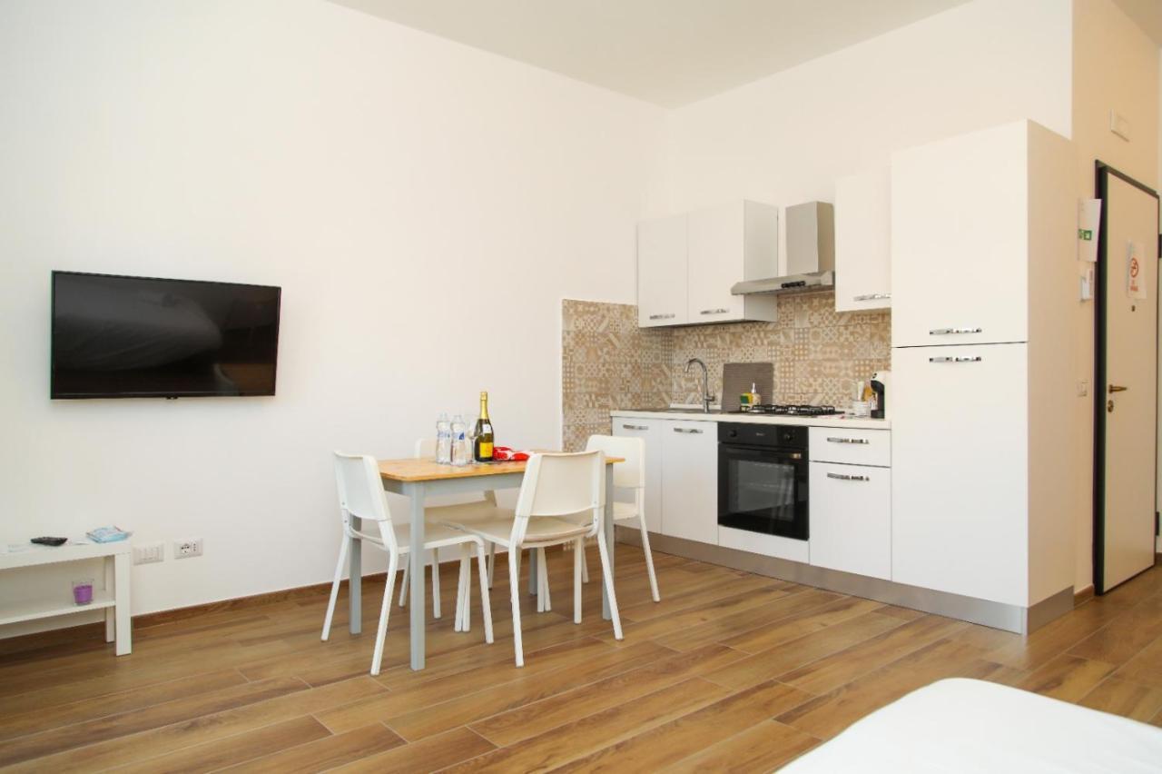 Ferienwohnung Viriamo House Roma Stadtviertel Stadtviertel Acilia Exterior foto